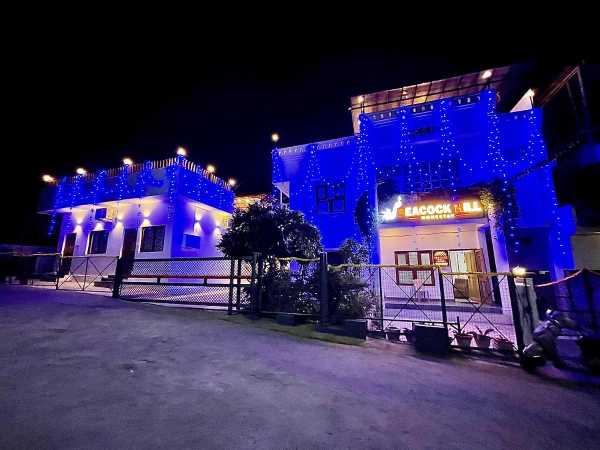 Peacock Hill Homestay بوبال المظهر الخارجي الصورة